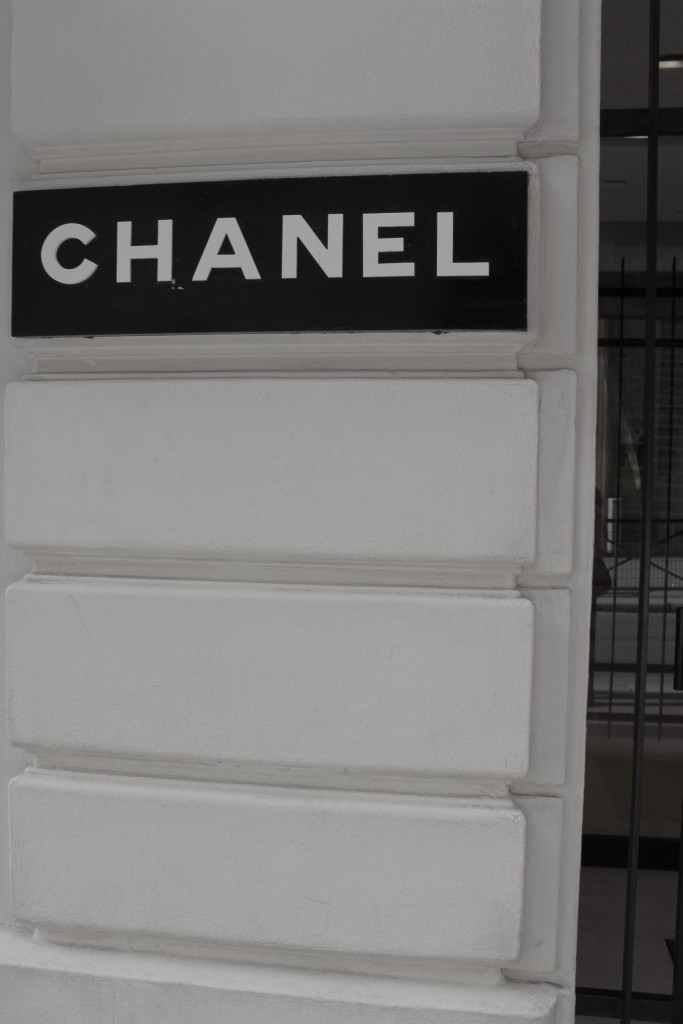 Chanel Boutique Paris