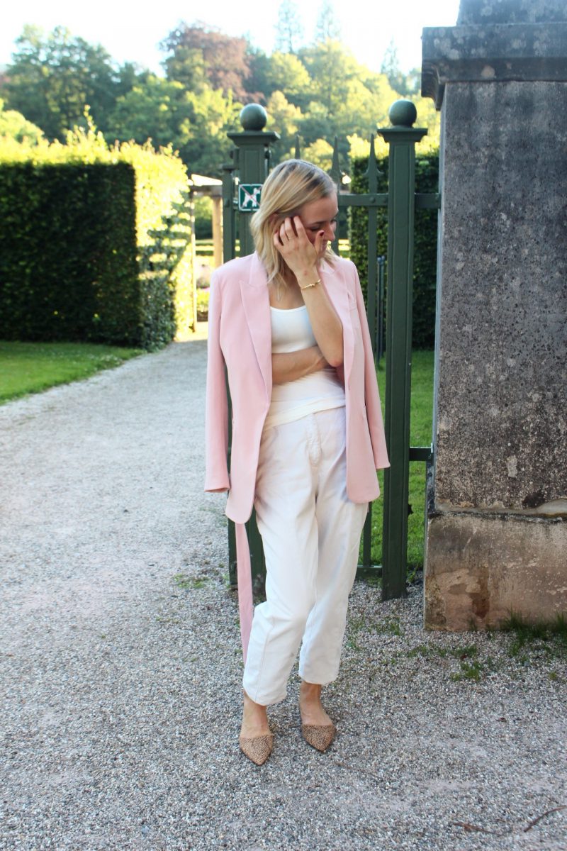pastel look blogger 