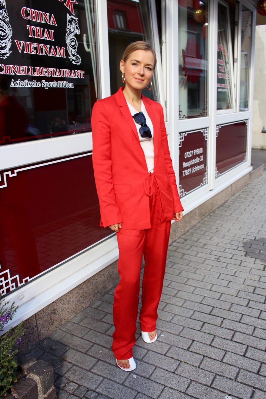 red suit fall winter trend 2017 