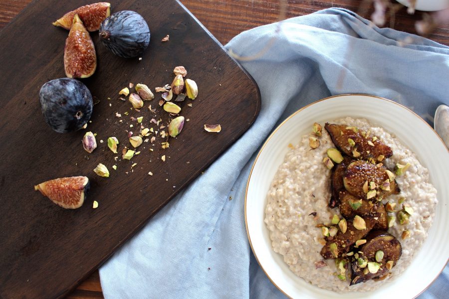warm Porridge with caramelized figs