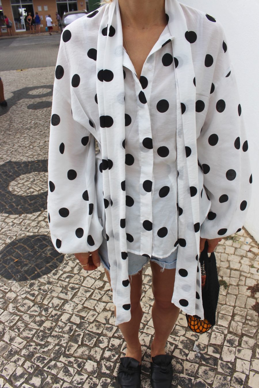 jacquemus shirt black white polkas dots 