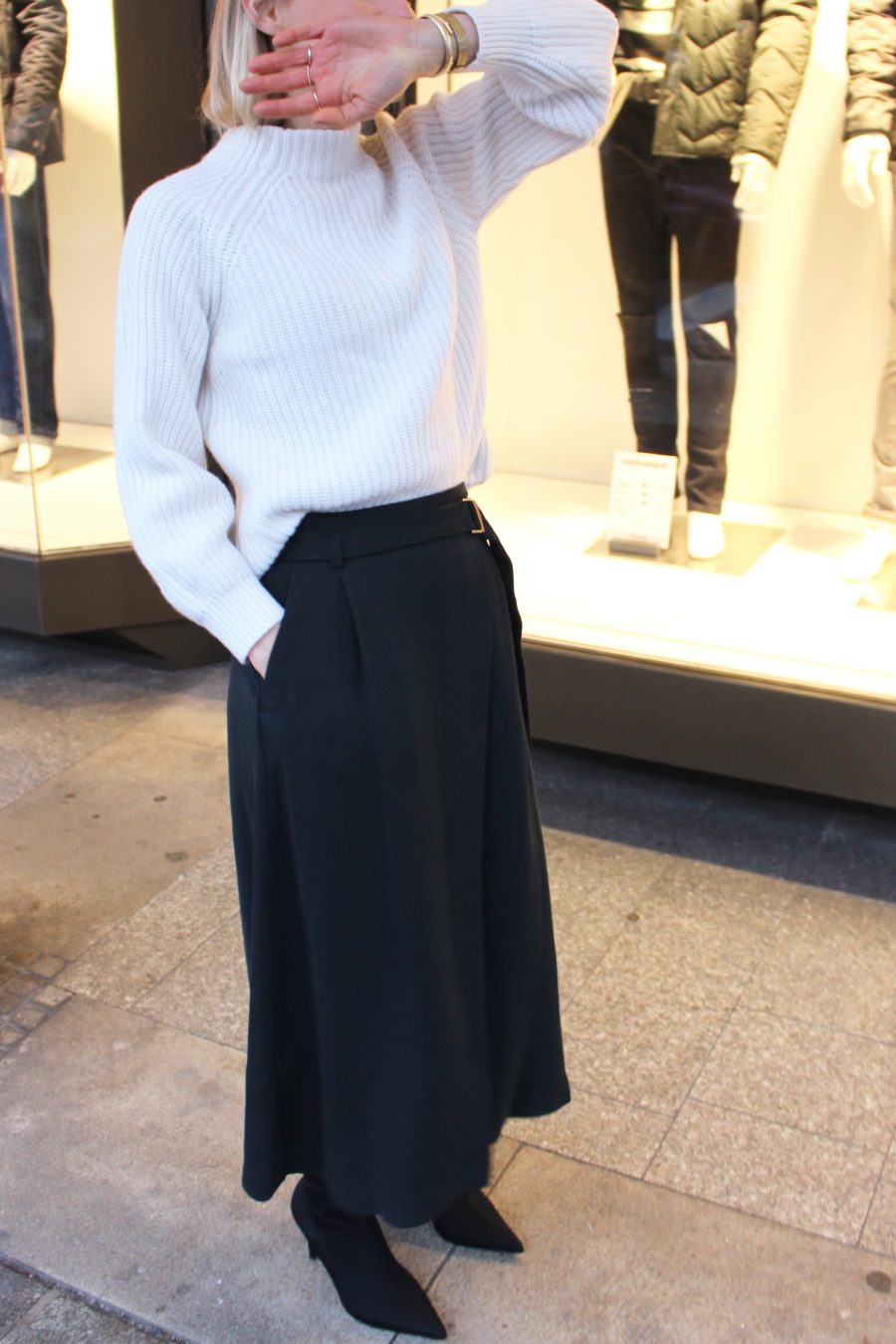 The Massimo Dutti Skirt