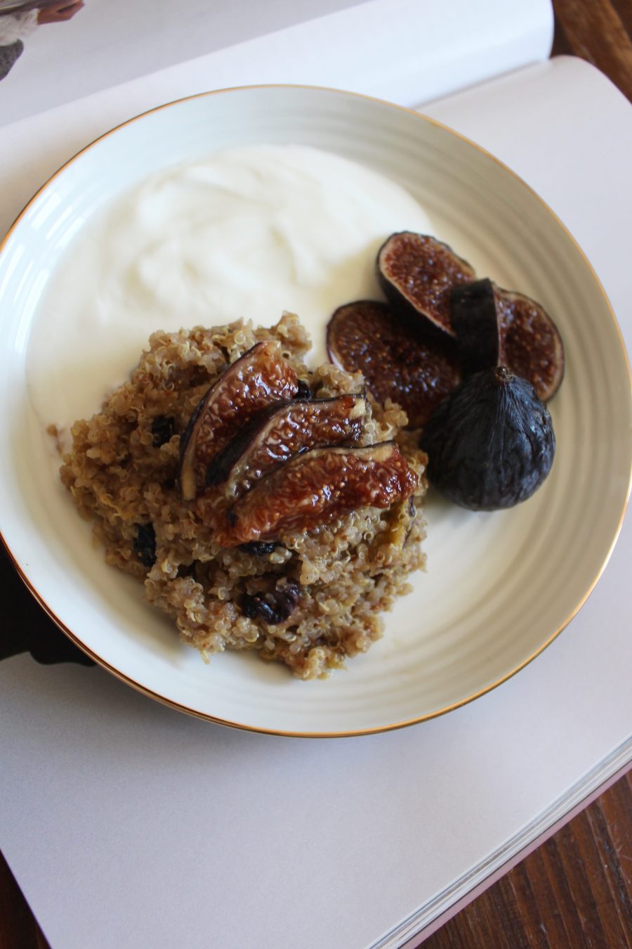 Warm fig quinoa breakfast bowl