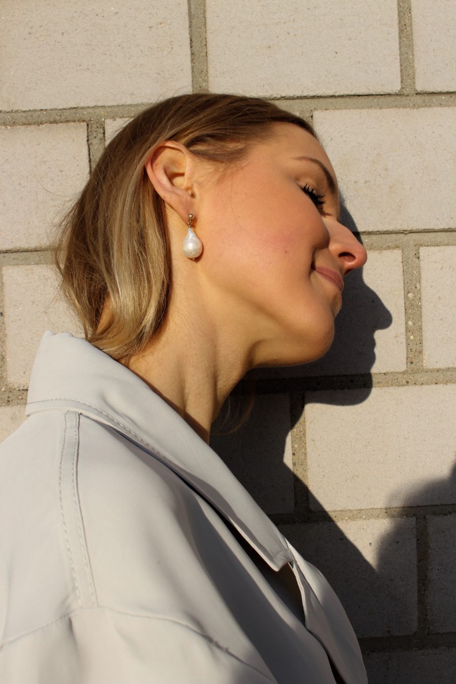 Céline earrings white pearls